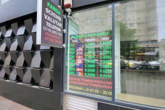 FOTO: Schimburile valutare din zona Gării sunt printre cele mai accesibile