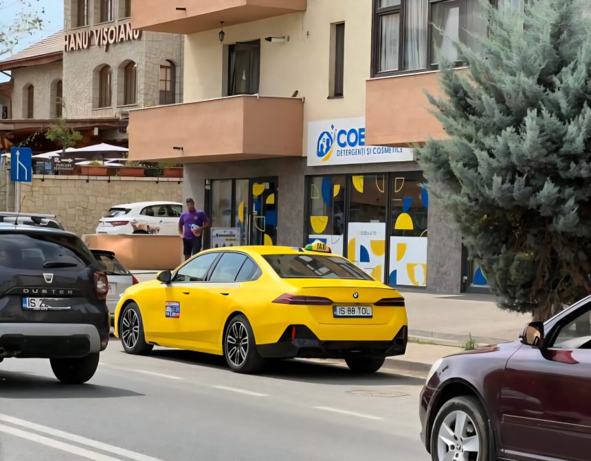 FOTO: BMW--ul este parcat mereu la Vișoianu