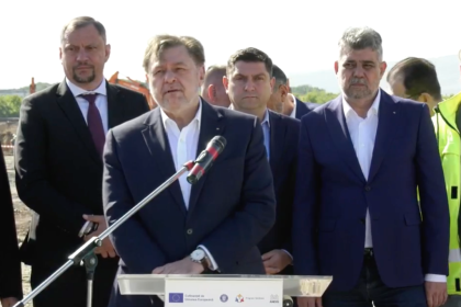 FOTO: Rafila și compania. Imagine preluată din Ziarul de Iași