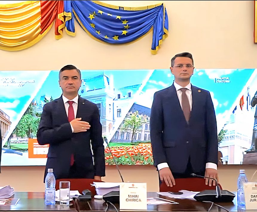 FOTO: Chirica vrea să îl "înfunde" pe cumătrul viceprimarului Juravle (dreapta)